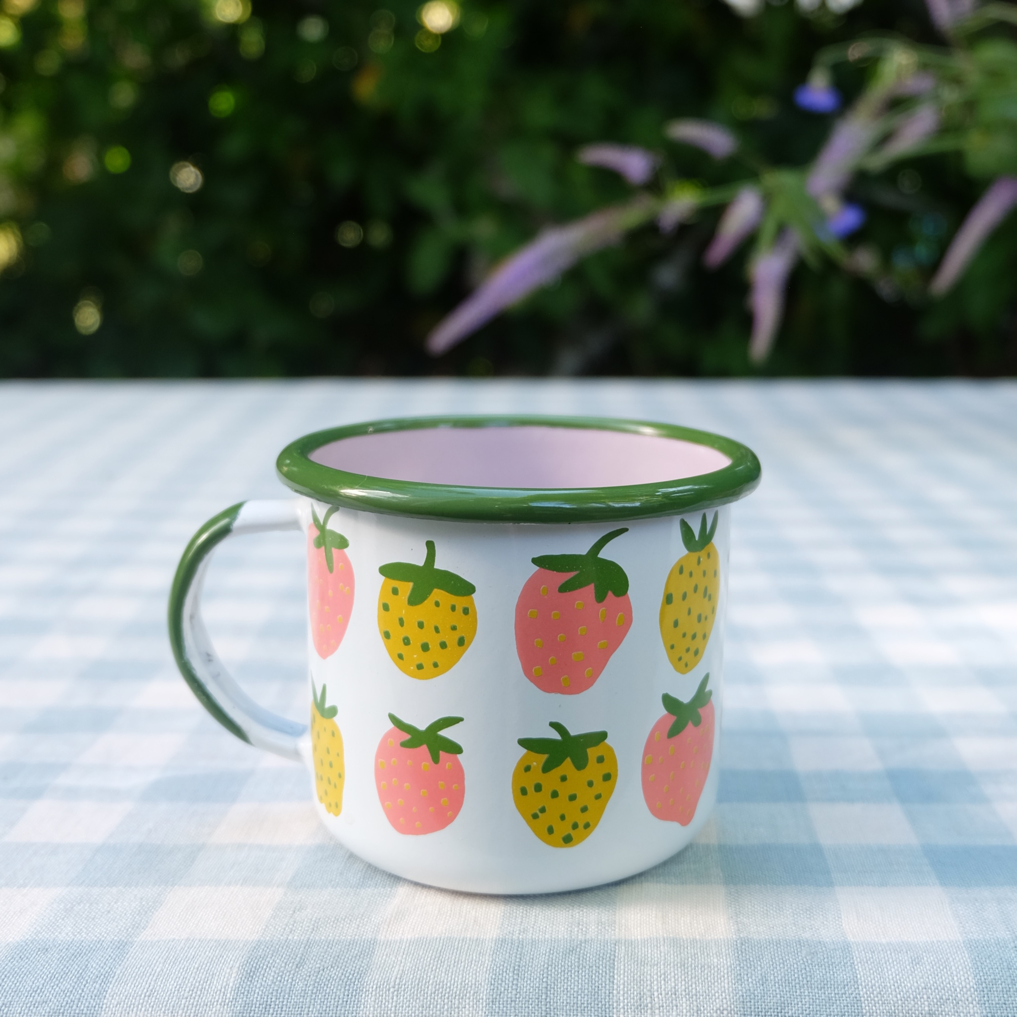 Simply Berries Small Mug